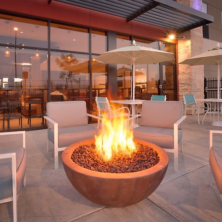 Holiday Inn Express & Suites Phoenix West - Buckeye By Ihg Exterior foto