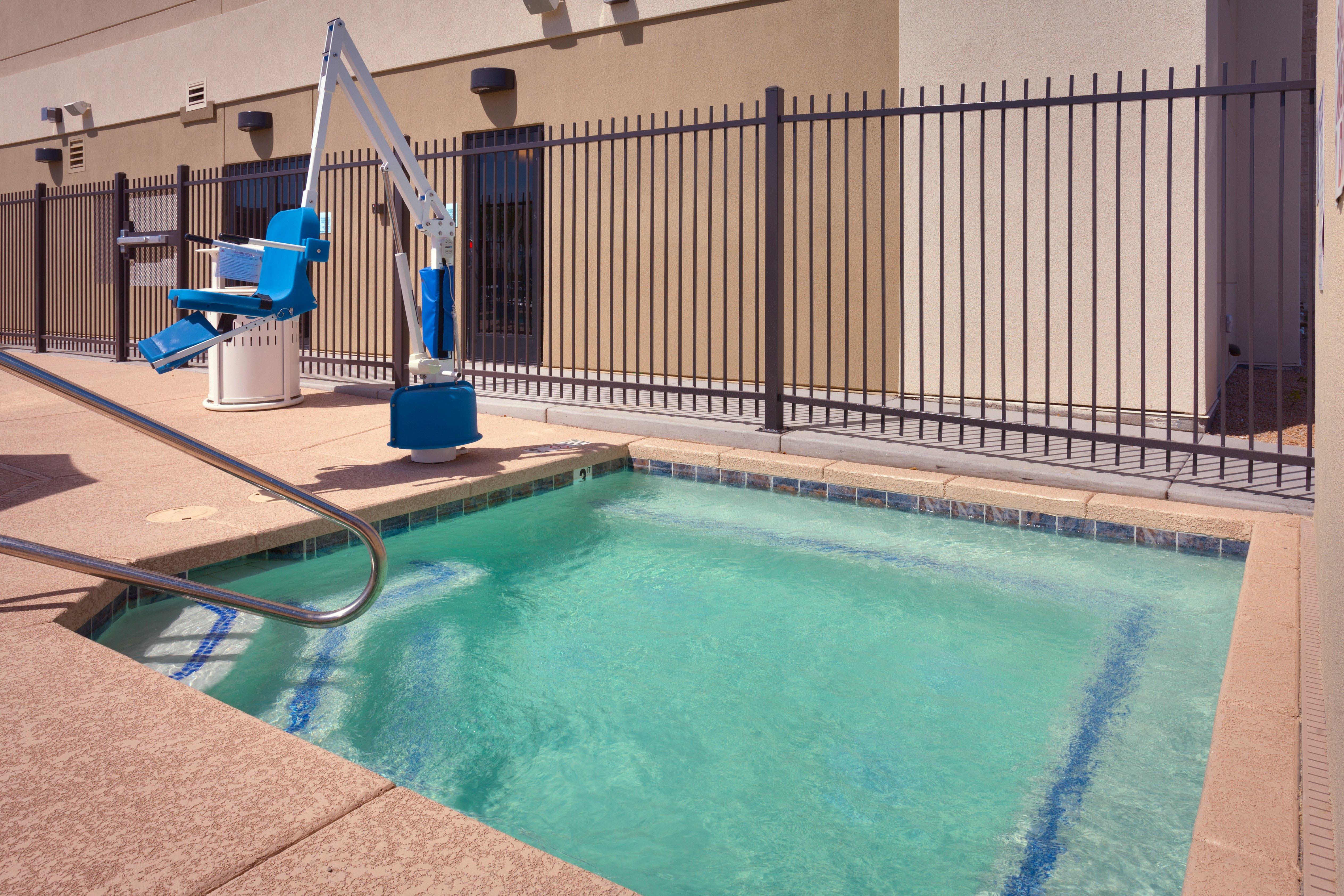 Holiday Inn Express & Suites Phoenix West - Buckeye By Ihg Exterior foto